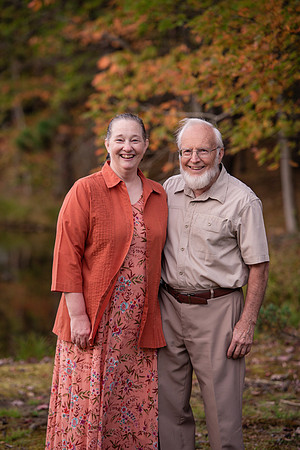 mike_lynnette_extd_family_2023-101
