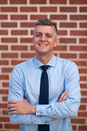 bry_guy_headshots_2024-17
