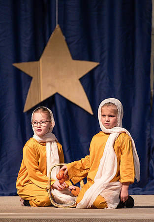 CCA_christmasprogram_2023_FINAL-45