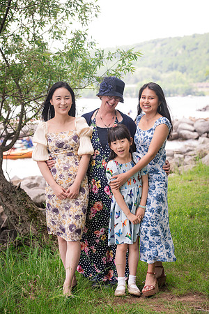 hellauer_family_2024_final-73