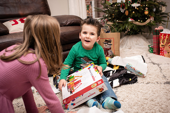 2024_EverhartXmas_final-80