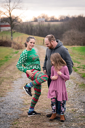 2024_EverhartXmas_final-50