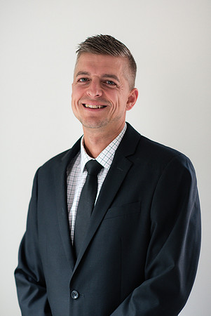 bry_guy_headshots_2024-3