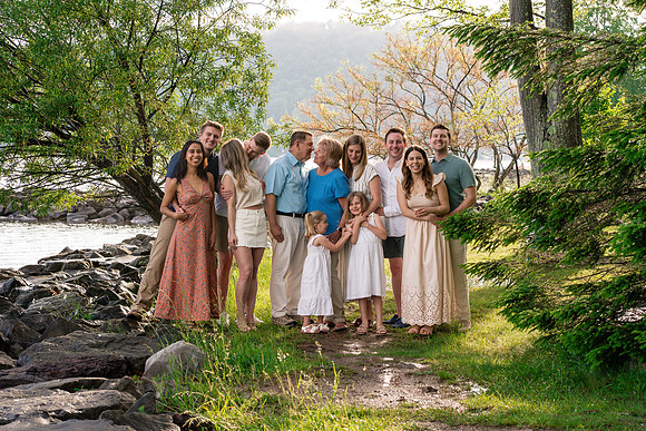 megan_nice_family_2025-24