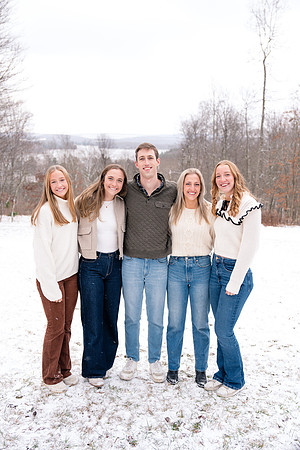 carr_family_2024-123