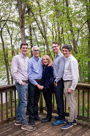 mckenzie_family_2024-27