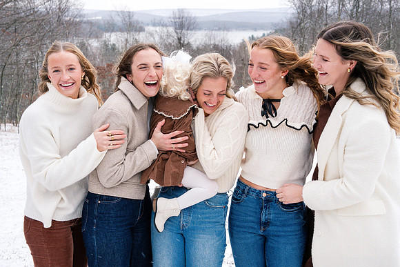 carr_family_2024-140