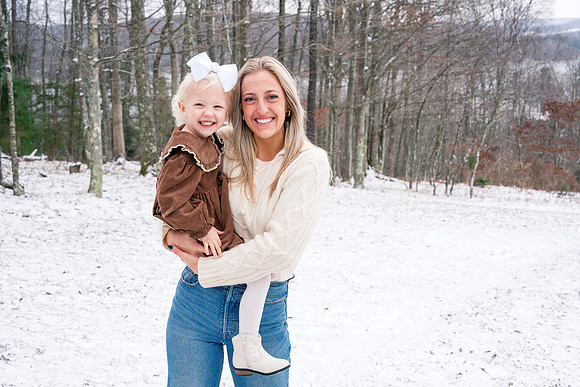 carr_family_2024-155