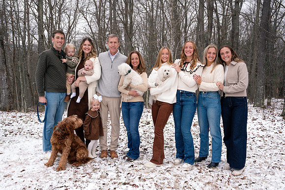 carr_family_2024-45