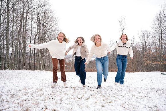 carr_family_2024-131