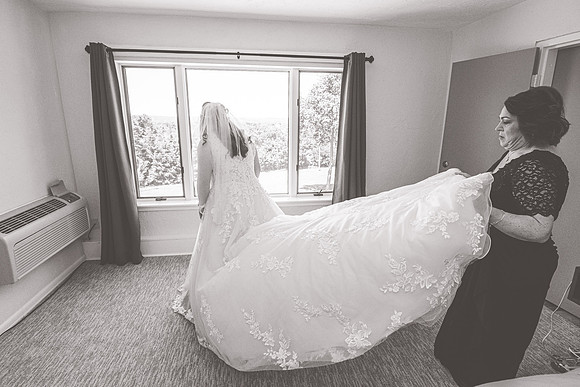 courtney_andrew_wedding_PREP-67