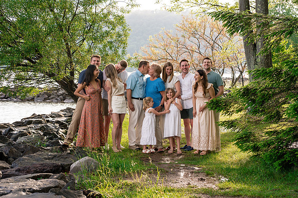 megan_nice_family_2025-23