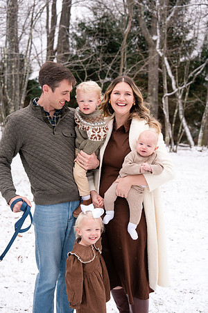 carr_family_2024-64