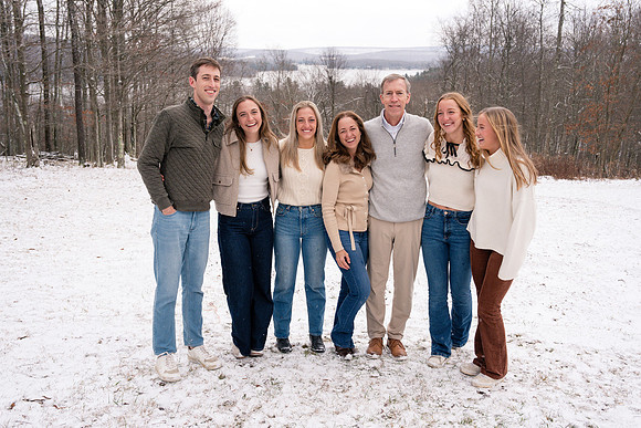 carr_family_2024-90