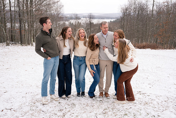 carr_family_2024-86