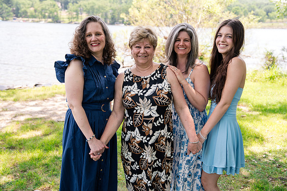 stacy_creamer_extdfamily_2025-79