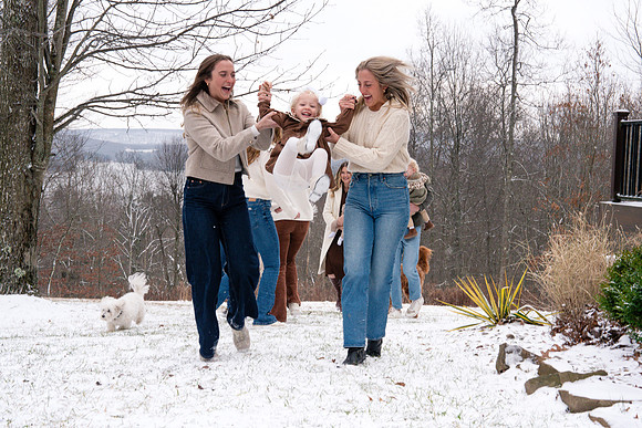 carr_family_2024-55