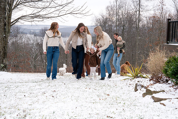 carr_family_2024-54