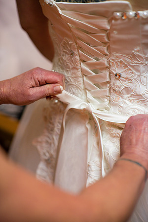 lynae_andrew_wedding_PREP-36