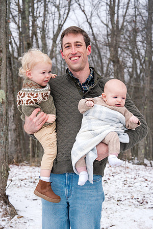 carr_family_2024-171