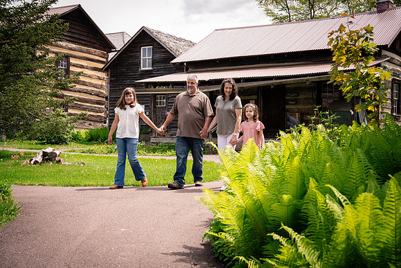 morgan_yoder_family_2025-69