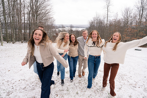 carr_family_2024-93