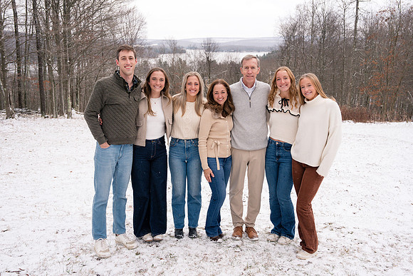 carr_family_2024-82