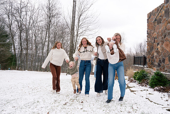 carr_family_2024-58