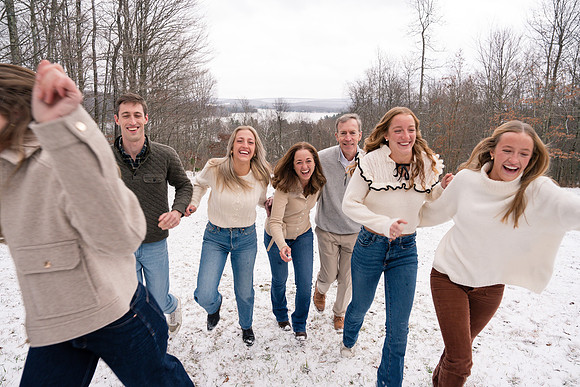 carr_family_2024-95