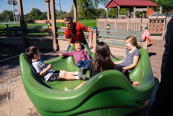 playground_cousins_2024-22